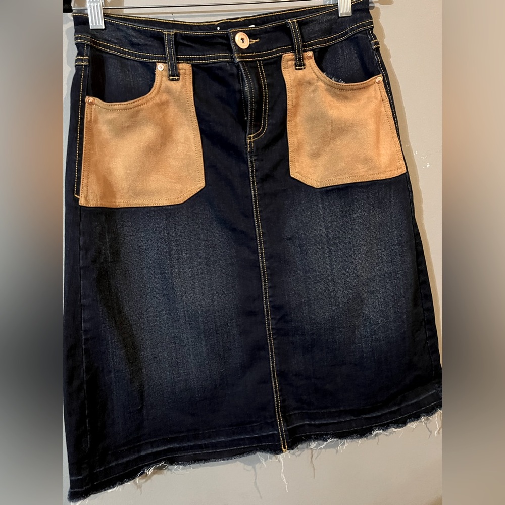 Inc Jean skirt size 6